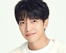 이승기-소속사 음원 수익 공방 가열…"정산 못받아" vs "정산했다"