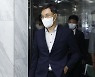 전익수 공군 법무실장 '준장→대령 강등'에 '항고'