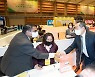 “K뷰티·푸드 수입하러 왔다” 빅바이어 한국 집결