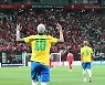 브라질, 네이마르 공백에 진땀승…스위스 1:0 꺾고 16강행