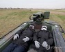 국산 무인군용차량 美기지서 첫 시연…총소리도 감지(종합2보)