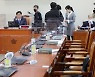 민주당, `노란봉투법` 단독상정 강행…與 "민주노총 방탄법" 강력 반발