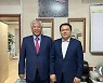 강신업 "국민의힘 차기 당권 도전"…이준석·유승민 정조준