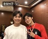 ‘2만→155만’ 인스타 대박 터진 조규성, ‘전설’ 이동국과 활짝