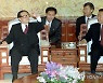 장쩌민, 한국 찾은 첫 中국가주석…'한중관계 기틀 잡아' 평가