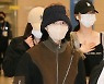 [포토] 에스파 윈터, '귀엽게 힐끔'