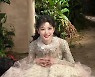 김유정, 만찢녀 비주얼 인증..동화 속 공주인줄!