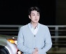 엑소 세훈,'횡단보도를 런웨이 삼아' [사진]