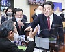 野, 화물연대가 요구한 법까지 단독상정... 與 “민노총 청부입법”