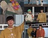 문세윤, 초특급 포상에 감동 “연예대상 때도 눈물 안 흘렸는데”(1박2일)