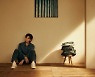 방탄소년단 RM 신곡 ‘들꽃놀이’, 스포티파이 최상위권…글로벌 흥행 ‘청신호’