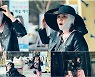 윤미라X김혜선, 온몸 내던진 환상의 '모녀 복식조' 떴다 ('빨간 풍선')
