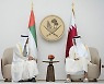 UAE 대통령, 단교 해제 후 카타르 첫 국빈방문