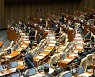 정부 "한전채 발행 한도 상향, 국회서 부결됐지만 재추진해야"