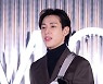 뱀뱀, '미소와 함께' [사진]