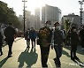 홍콩, 내일부터 코로나19 감염자 '5일 격리의무' 폐지