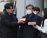 [사설] 조국 1심 2년 선고, 한국 사회는 얼마나 ‘공정’해졌나