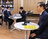[사설] 감정적인 중국의 입국 차별 방역, 한국은 실리적 대응을