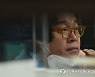 방북 위해 비위 맞추고 ‘수십억 뒷돈 거래’의혹까지...사실이라면 반국가 행위다 [핫이슈]