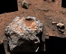 화성에 금속 물체?…큐리오시티, 우주서 떨어진 운석 발견 [우주를 보다]
