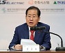 홍준표 “노인 무임승차 문제, 복지 차원… 손익 따질 문제 아냐”