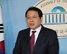 '건희사랑' 회장 출신 강신업 "국민의힘 탈당하고 당 선관위 고소할 것"