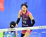 '김연경 22점' 흥국생명, 2년 1개월 만에 현대건설 셧아웃...1위 도약 눈앞