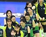 [포토]흥국생명에 승점 동률 허용한 현대건설, 1위 자리도 위태