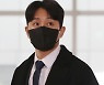 빅토르 안 "연금 일시불 수령뒤 전액 기부“