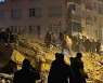 "최소 3,549명 사망" 튀르키예, 3개월간 비상사태 선포