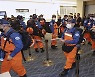 일본, 구조대 73명 파견‥기시다 "필요한 지원할 것"
