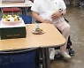 “반려견 생일파티까지 동원”…복지사 “부당 지시” 호소