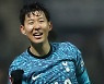 손흥민, 6년 연속 아시아 최고 선수 선정