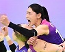 흥국, 김연경 22점 맹폭… 현건 잡고 드디어 승점 동점