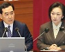 "포퓰리스트 안돼" "생계비 줄폭탄"…'난방비 대란' 재충돌