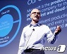 MS CEO "AI 기반 챗봇 15년 전 클라우드 이후 최대 변혁"