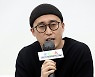 연극 '견고딕-걸' 연출 신재훈, 한국문화예술위원회 올해의신작