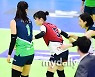 '도저히 안되겠다! '팔 걷어 올린 '37살 맏언니' 황연주… 후배들 좌충우돌에.. [곽경훈의 현장]