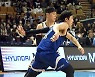 [MD포토] 이정현 '이관희 따라와봐'