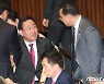 野 '日 허위보도' 공동 항의성명 제안에…주호영 "野, 친일 아니냐"(종합)