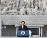 尹 “북한 무도한 도발은 반드시 대가 치르도록 할 것”