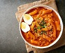[쿠킹]비빔밥과 불고기에 이은, K-푸드 2.0의 주역 ‘떡볶이・치킨・라면’