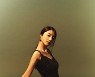 젊음들, 최문희와 김아영