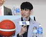 인사말 하는 SK 김선형