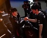 [포토] 하이파이브하는 '페이커' 이상혁