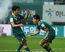 [포토]마사 결승골,짜릿한 세리머니