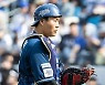 “설렜고, 기대 많이 했다”…46억 포수 이적생의 만점 NC 데뷔전, 152억 FA 존재감 조금씩 지운다