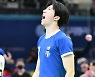 '에이스의 눈물' 다독인 최태웅 감독 "그 정도 범실은 나올 수 있다"
