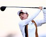 “쇼트게임 잘 돼 좋은 스코어”…김효주, 1년 만에 LPGA 투어 정상 정조준