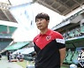 '승장' 김기동 감독 "중요했던 경기 승리…전북팬 응원 없어 편했다" [현장인터뷰]